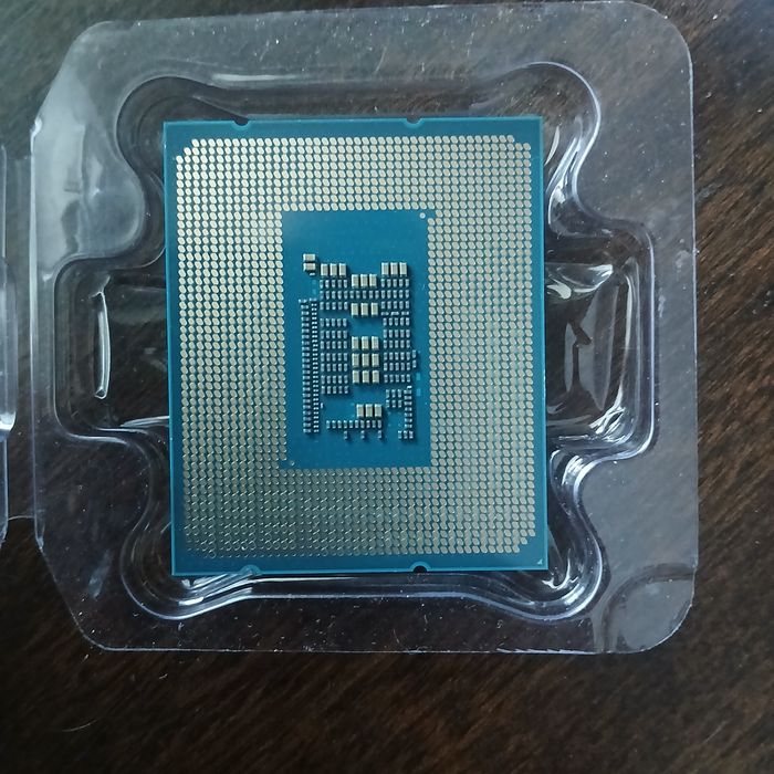 Процессор i5 12400f