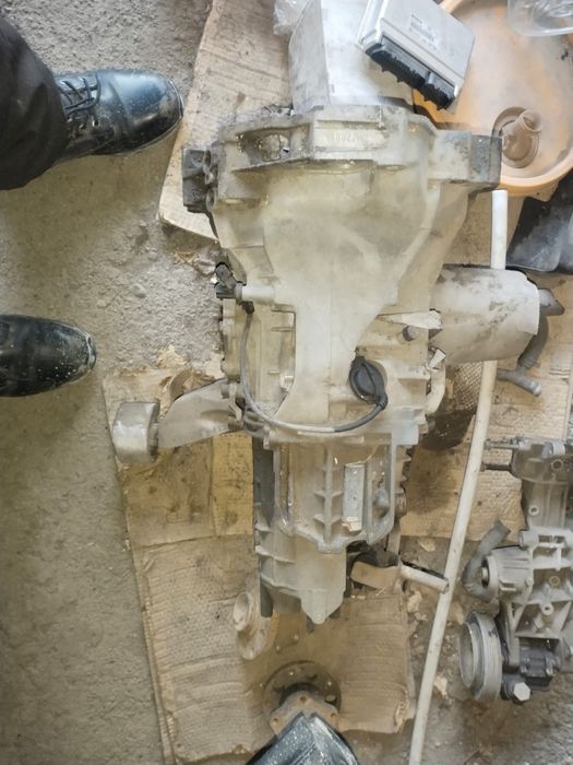 Пассат б5 генератор , стартер , каропка , эбу