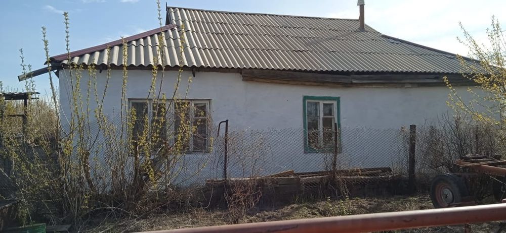 Продам ДОМ с большим участком