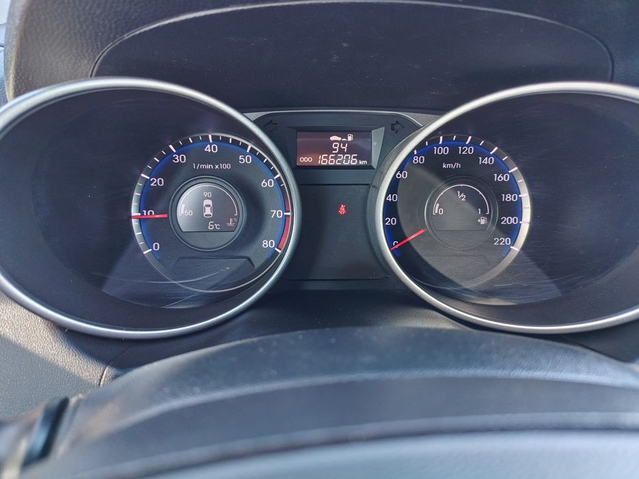 HYUNDAI ix35 2015 — imagine 4