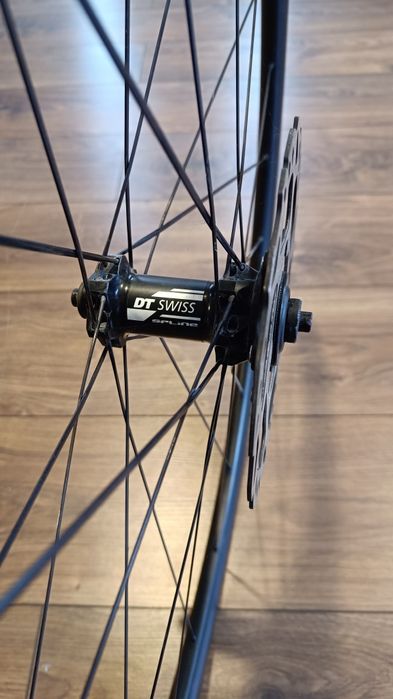 Set roti DT Swiss R24 Spline - disc