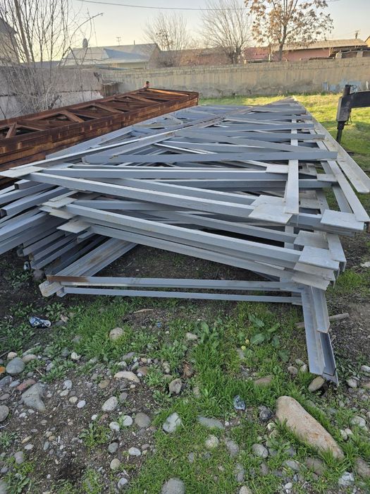 ферма металичиски узулиги 10 метр