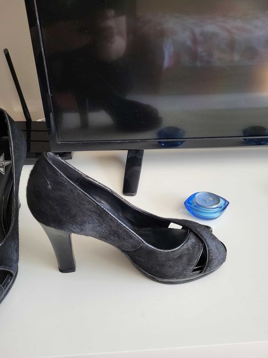 Обувки,черен велур,10 см. ток