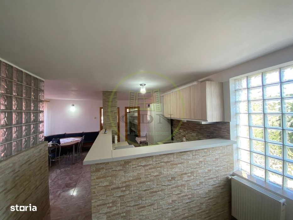 Casa P+E+M, ideala pt clinica,cabinet, birou, langa Stadion, Rogerius