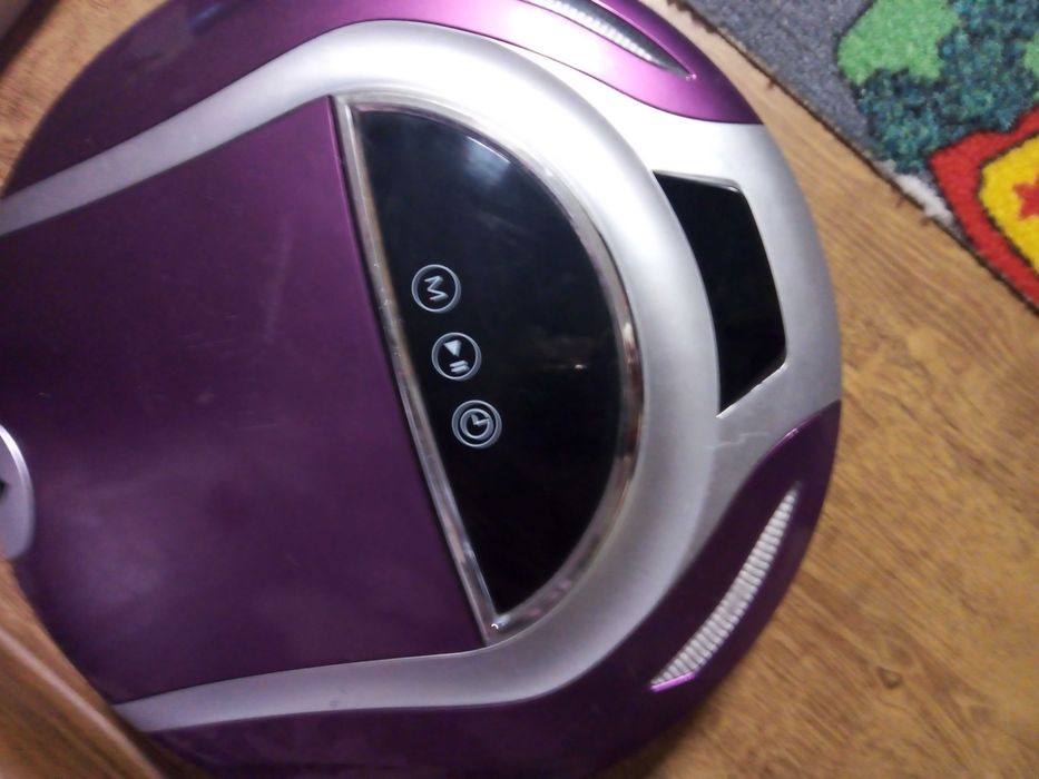 Прахосмукачка робот за части или ремонт