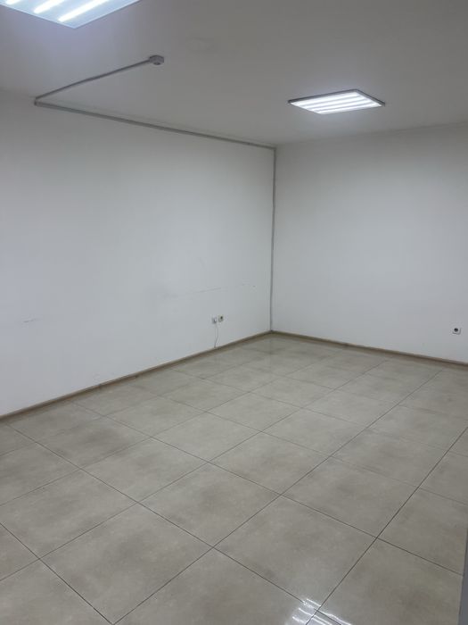 Продам офисное помещение 80 кв м