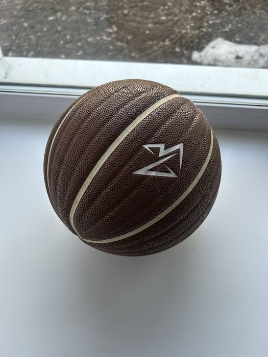 Продам Баскетбольный мяч pechenka 2.0