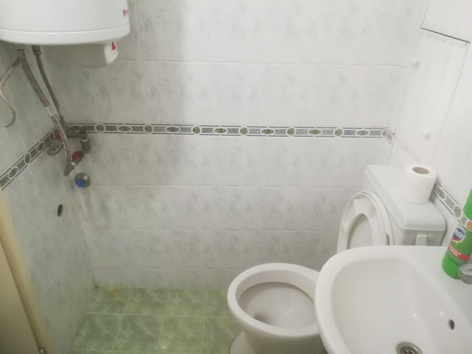 давам апартамент 2стаен под наем на ул мадара26