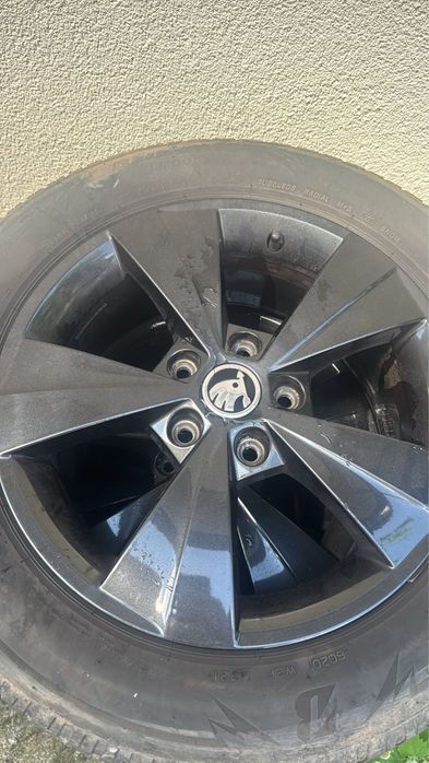 Jante skoda 205/60 R16