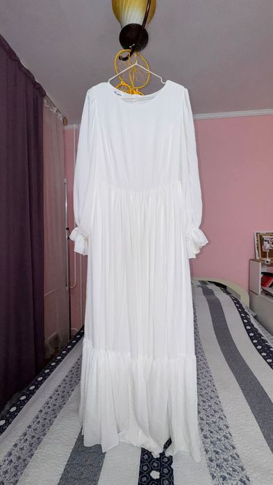 Срочно продам платья!