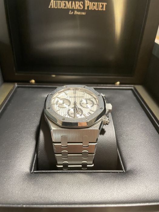 Часовник Audemars Piguet Royal Oak Chronograph White Dial