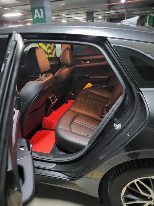 Продам Авто KIA-K5