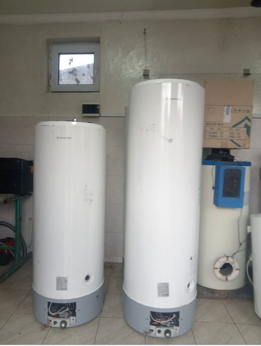 Продам аристоны газовые недорого