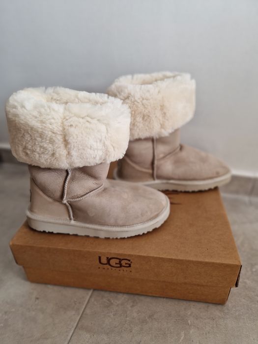 UGG Класически Ботуши 100% Вълна