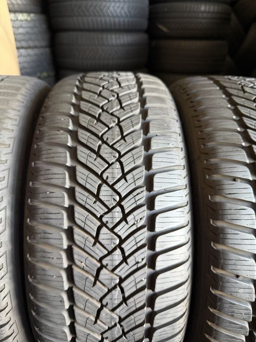 4 anvelope iarna 215/45/17 Fulda 7.9-8.7 mm!