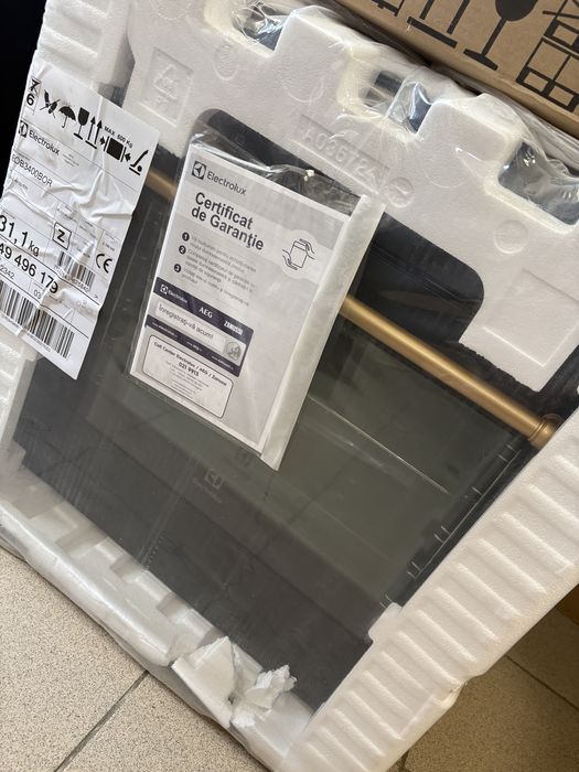 Cuptor Incorporabil traditional Electrolux EOB3400BOR