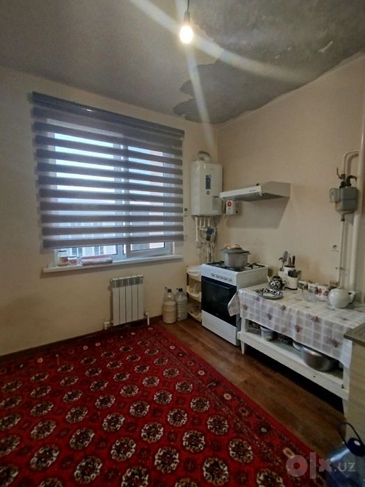 Sotiladi 2 xona srochno choshtepa