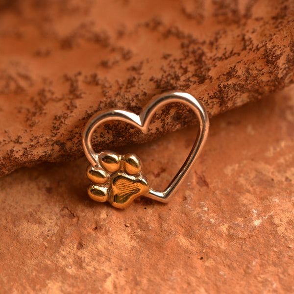 Сребърен медальон 925 „Сърце и лапичка“ – със златни акценти  бижу