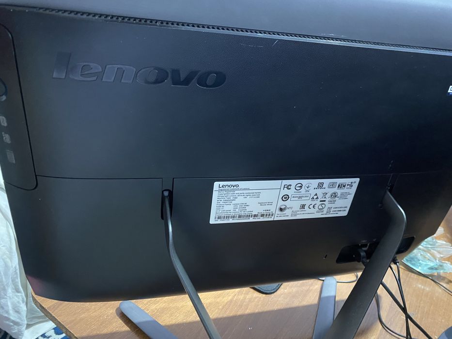 Моноблок Lenovo C40-30 (8GB RAM / 512GB SSD / Office 2024)