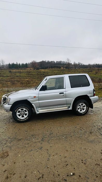 Mitsubishi Pajero 2003