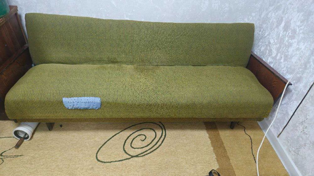 Диван-книжка СССР / Для дачи или съемного жилья