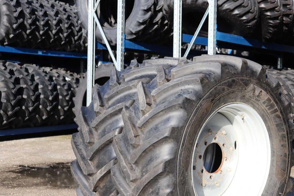 Cauciucuri Noi cu janta Tractor 540/65R30 Michelin Radiale Pret cu TVA