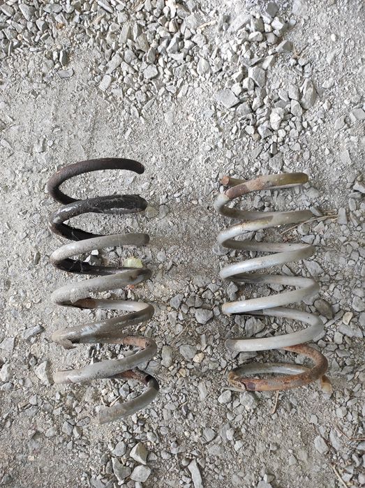 Продам пружины на ваз 21014