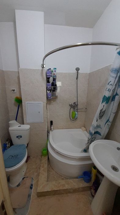 ПРОДАЁТСЯ ОДНОКОМНАТНАЯ КВАРТИРА
Ташкентский район, ул. Алишер Навои