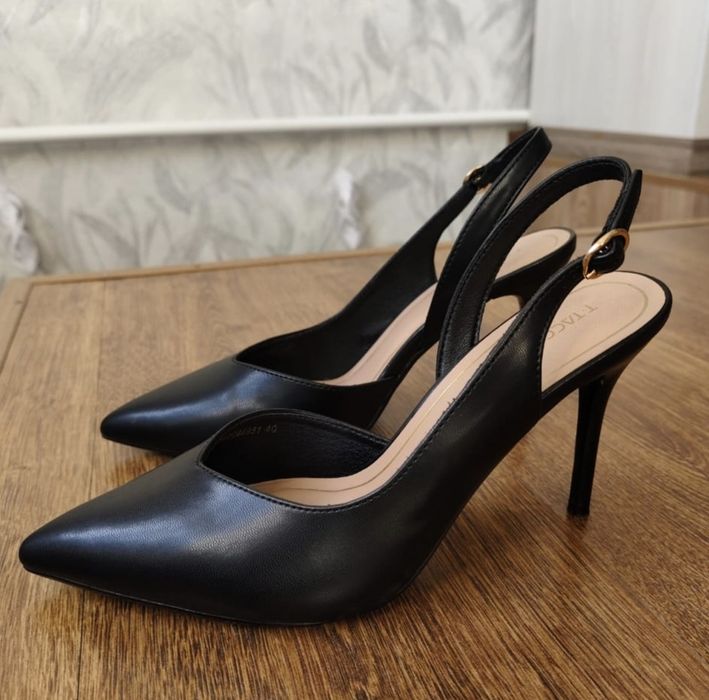 Туфли лодочки на каблуке