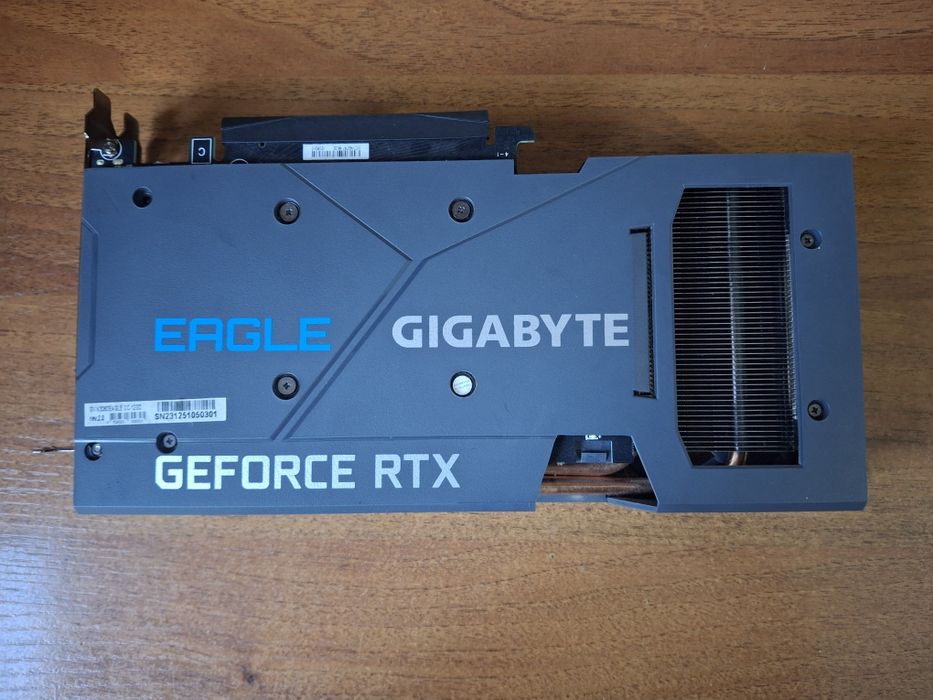 GeForce RTX 3060 Gigabyte eagle на 12гб