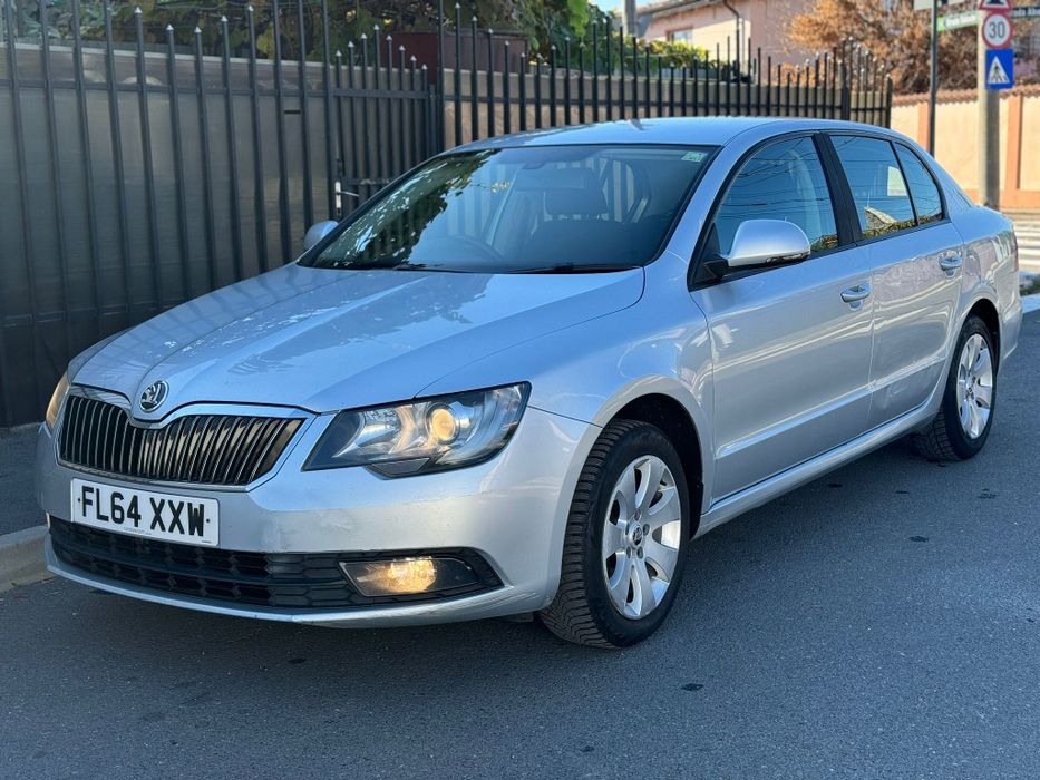 Dezmembrez skoda superb 2 facelift