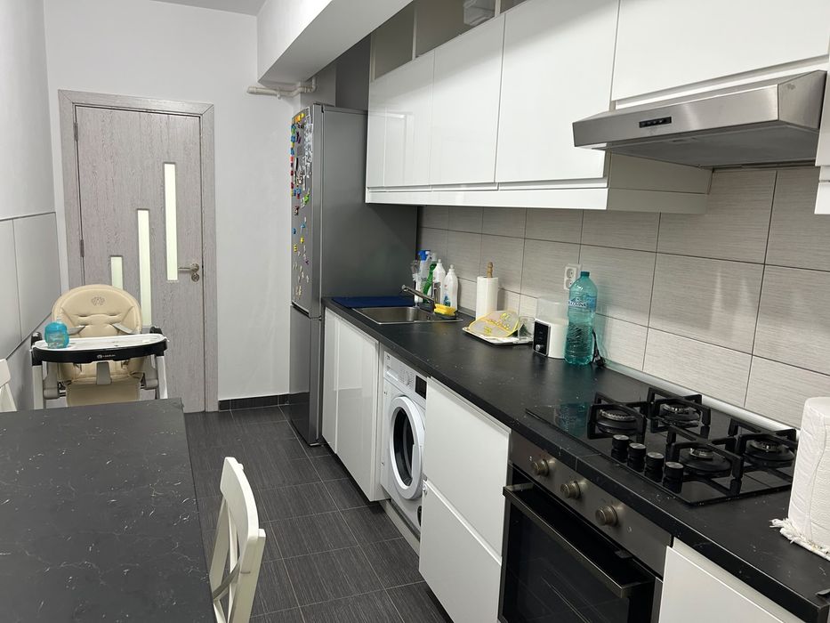 Vand apartament sector 3