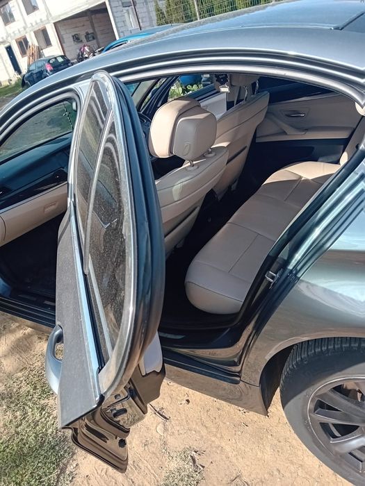 Dezmembrez BMW F10 seria 5 motor 2.0 cod Fw12