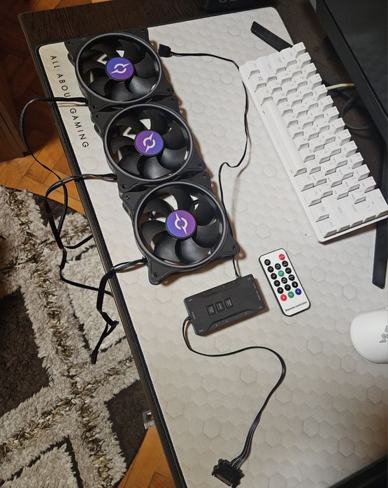 Set 3 ventilatoare AQIRYS + controller rgb