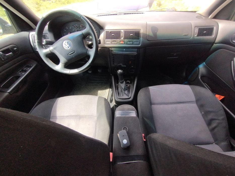 Vând golf IV 1.4