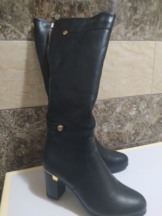 Женские сапоги зимние