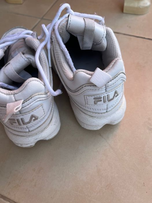 Маратонки   FILA