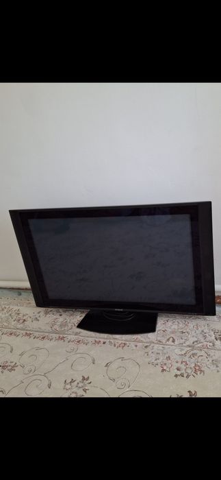 Продам телевизор Hitachi
