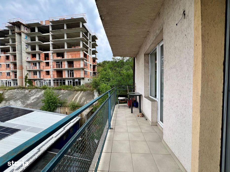 Apartament cu 2 camere și balcon generos – Calea Baciului, Zona Petrom