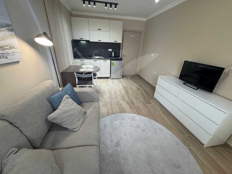 Продава се Едностаен апартамент в Поморие - 37 кв.м за 2028 €/кв.м - Снимка #2