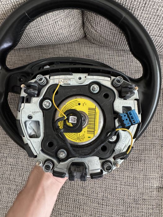 Bmw f10 волан на части