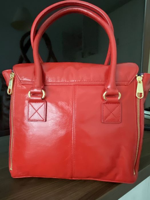 Badgley mischka  естествена кожа чанта