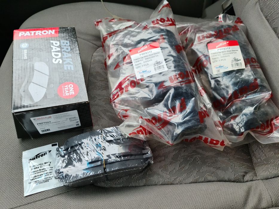 Тормозные колодки, тормозные диски