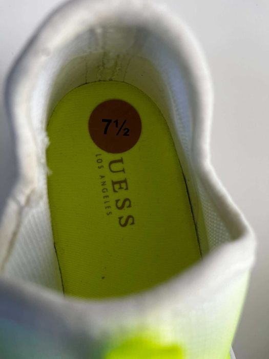 Оригинални маратонки GUESS