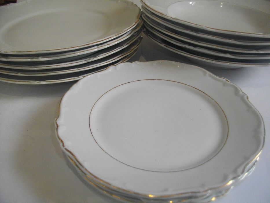 BAVARIA-Herlet Jacob-Немски Порцелан-Чинии-ф190-ф250мм-Барок Релеф