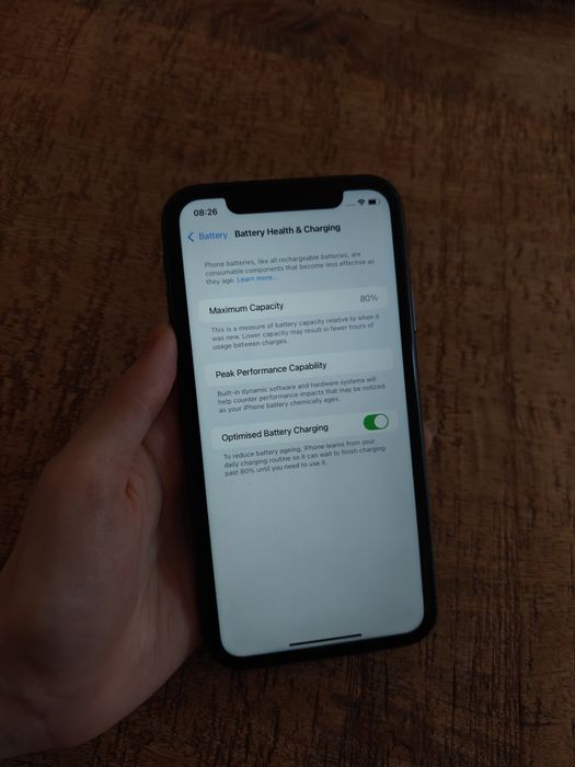 iPhone 11 negru utilizat