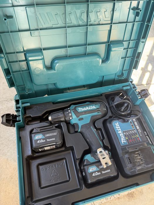 Винтоверт Makita две батери 4ah и зарядно