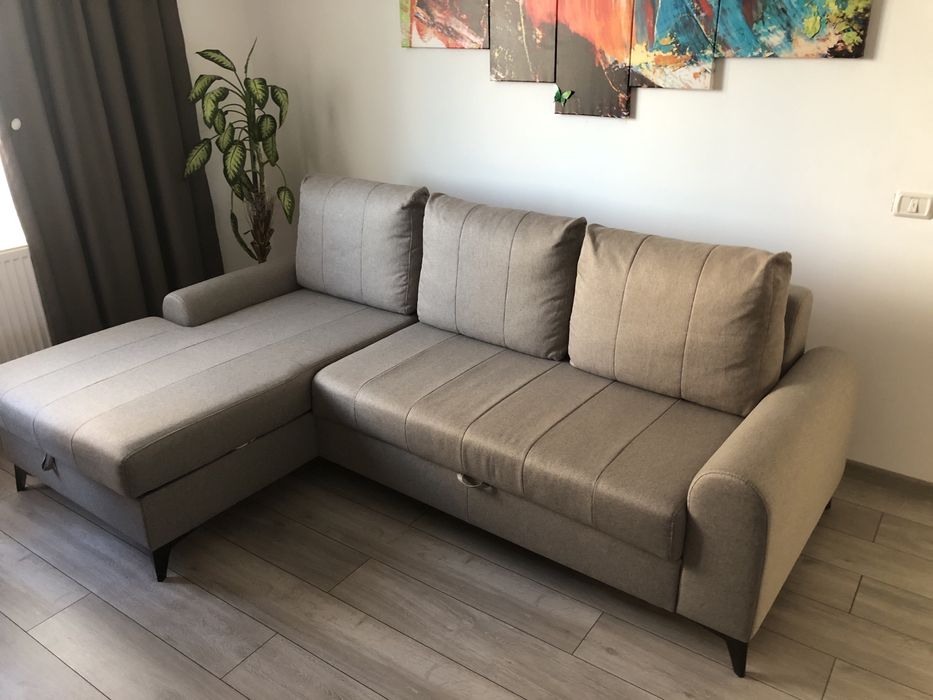 Vînd canapea extensibila
