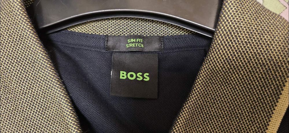 Нова.  Мъжка оригинална блузка.  HUGO BOSS