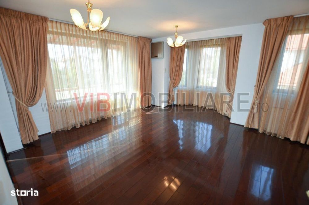 Vila P+1+M 7 camere - 310 mpc - PIPERA